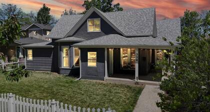 Old Town Victorian Duplex ~ Yard & Fire Pit