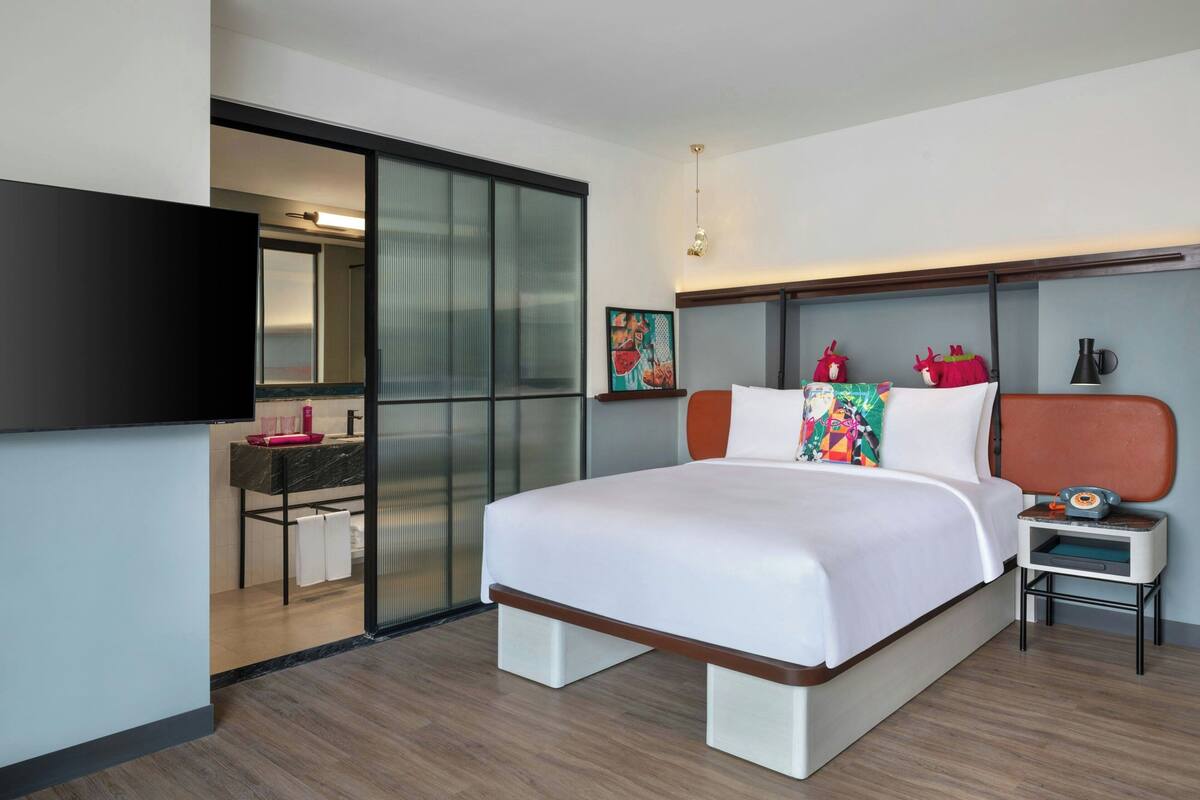 Suite junior, 1 habitación | Ropa de cama de alta calidad, edredón y camas con pillow-top 