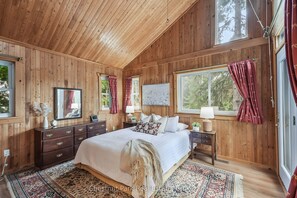 Bügeleisen/Bügelbrett, WLAN, Bettwäsche