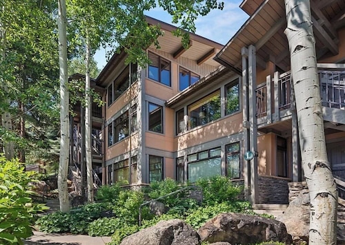 Simplicity At Snowmass - Cozy! Newly Renovated!