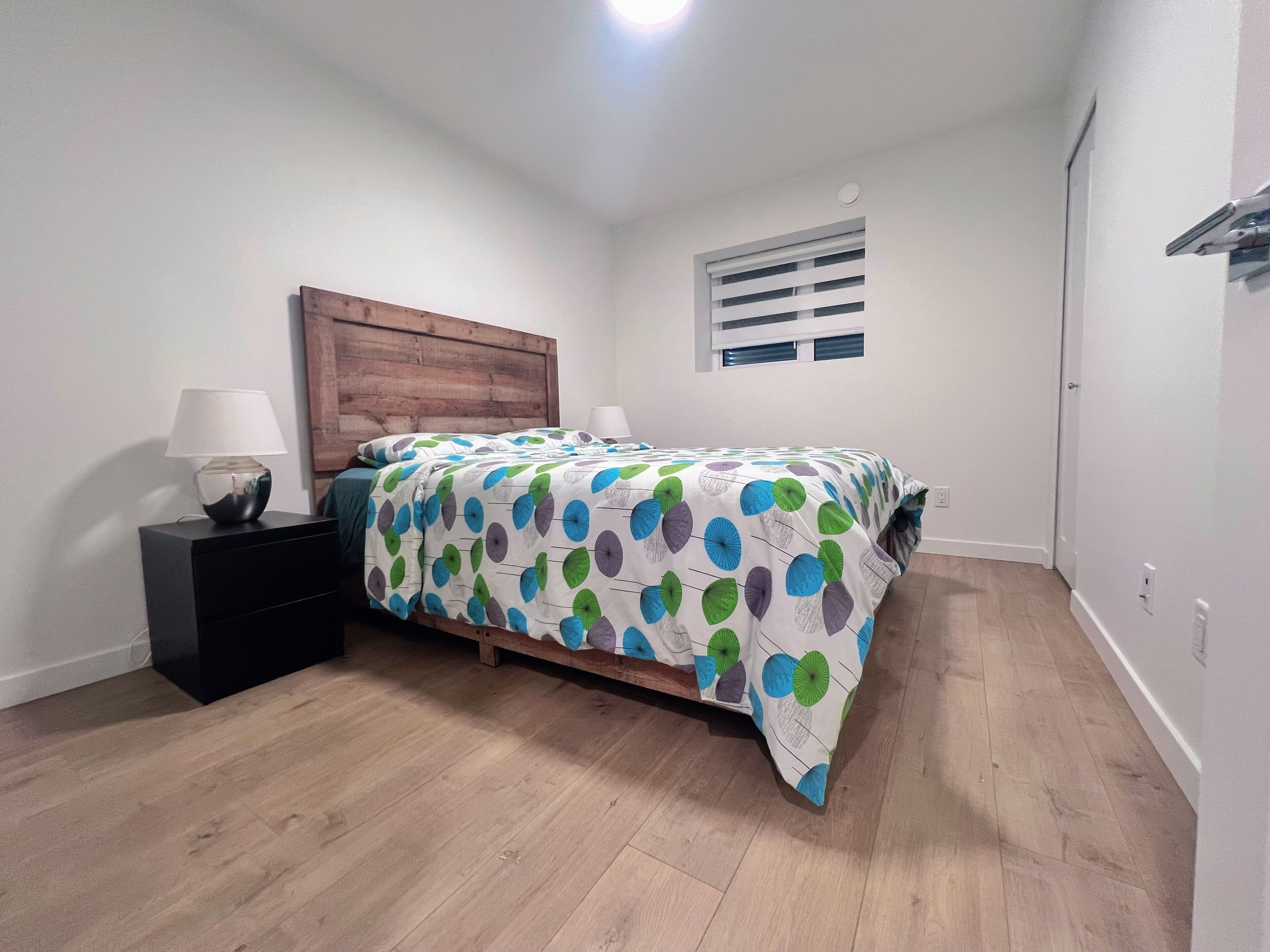 Bügeleisen/Bügelbrett, Internetzugang