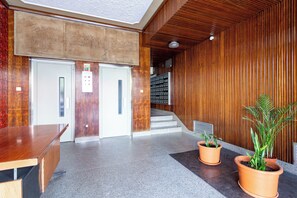 Interior - NEW - Comfortable and central apartment in Lisbon • Between Praça de Espanha and Sete Rios (Lisboa)
