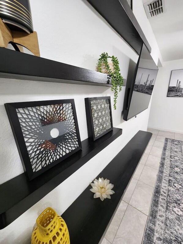 Interior - Charming College pk Duplex @Lake Fairview Sleeps 8 (Orlando)