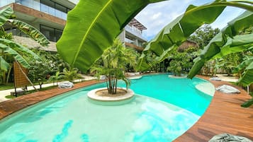 Outdoor pool, pool loungers