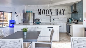 Coffee/tea maker, fridge, microwave, stovetop - Key Largo Bayfront Pool, Sunroom & Stunning Views! (Key Largo)