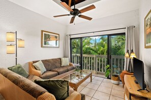 TV - Tropical Getaway North Shore Princeville Studio (Princeville)