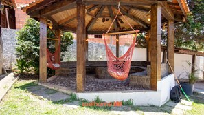 Terrace/patio - Sitio em Aracariguama com Piscina e Churrasqueira (Araçariguama)