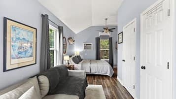 Bluewater Cottage | Individually furnished, free WiFi, bed sheets