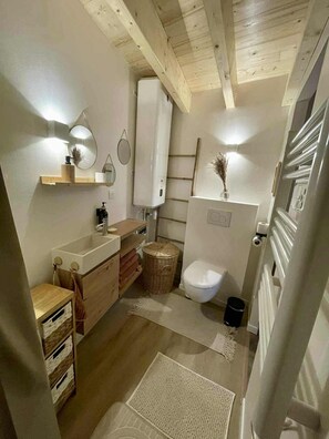 Bathroom - Le Nid Charentais (Rouillac)