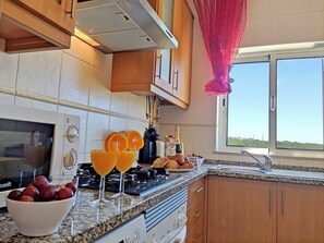 Fridge, microwave, oven, stovetop - Falésia Beach Apartment by Be Cherish (Albufeira)