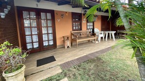 วิลล่า | รับ ประทานอาหารกลางแจ้ง