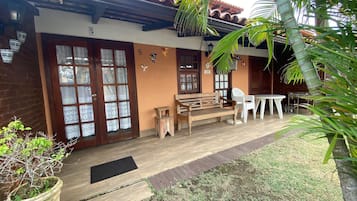 Villa | Speisen im Freien