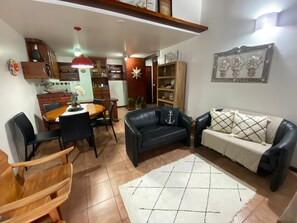 Villa | Living area