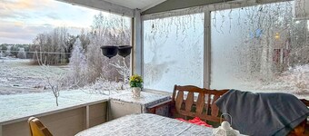 Cozy home in årjäng with WiFi