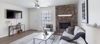 Landing Apartments near Southridge