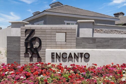 Landing Apartments Phoenix - Maryvale Village