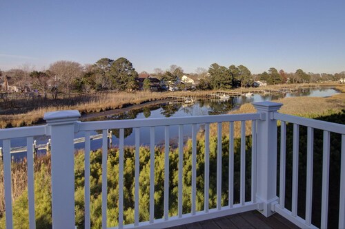 Steps to the pool 10 mins to Bethany Beach Water Views Kayaks & Free Activities Inc Golf @ Bear Trap