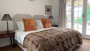 Iron/ironing board, travel crib, free WiFi, bed sheets