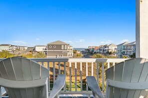 Property grounds - Welcome to "Remember When" a Coastal Paradise (Ocean Isle Beach)