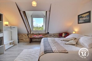 مكواة/لوح كي وواي فاي مجانًا وملاءات أسرّة