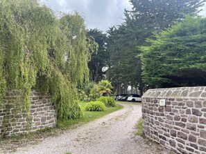 Property grounds - Le Cap - PLEVENON - Gîte (PLEVENON)
