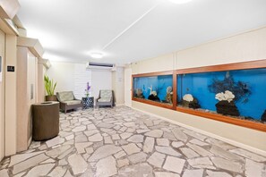Interior - 0109 · Cozy Apt in Waikiki - 1 Block to Beach! (Honolulu)