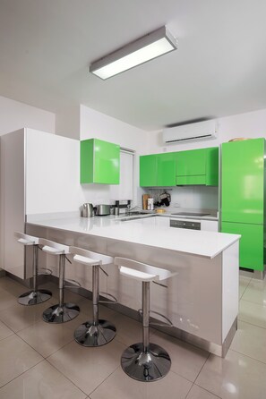 Apartment, 3 Bedrooms, Kitchen, City View | Dining room - Luxury 3 BR Apartment - heart of Sliema (Sliema)