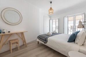 2 bedrooms, iron/ironing board, WiFi, bed sheets - Spectacular apartment in the heart of Lagos with unique terrace (Lagos)