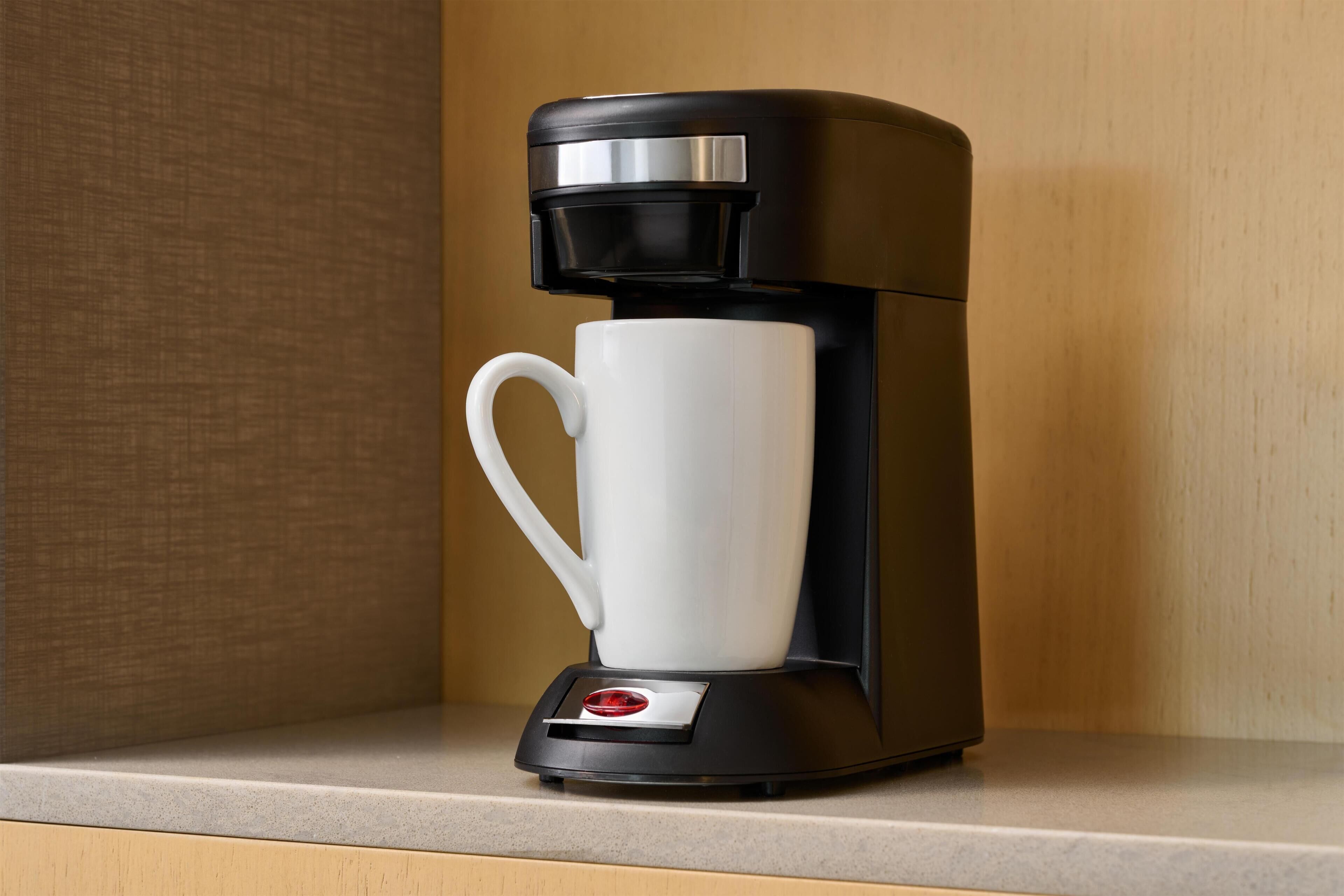 Coffres-forts dans les chambres, bureau, rideaux occultants