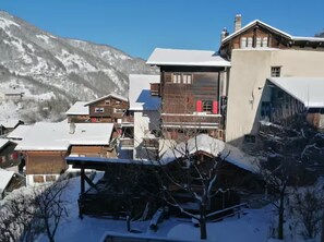 Exterior - Charmant appartement pouvant accueillir jusqu'à 10 personnes (un canapé-lit au salon)  situé dans la (Vissoie)