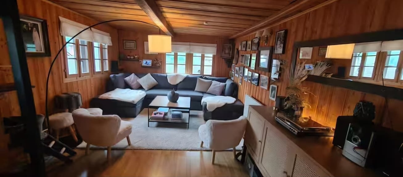 Charmant Appartement Pouvant Accueillir Jusqu'à 10 Personnes (Un Canapé-lit Au Salon) Situé Dans La - Grimentz