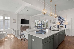 Interior - Coastal charm and modern comfort in Seagrove Beach (Seagrove Beach)