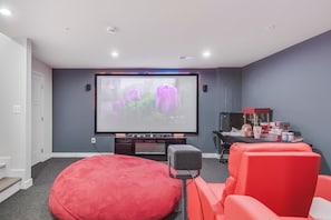 Interior - Live Comfortably: Flexible Long-Term Housing for Insurance & Traveling Pros Now! (Westphalia)