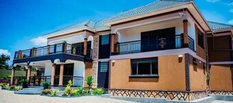 Kai Lux Villa-Reliable & Fast WIFI Backup Power