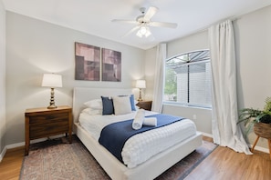 Room - Resort-Style 3BR Condo in Kierland Area w/ Pool (Scottsdale)