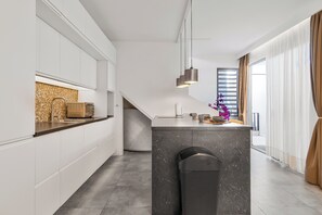 Interior - Deluxe private Apartment, 90m2 (Jan Thiel)
