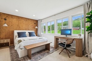 Room - Mtn House w/ Hot Tub & Sauna @ Scribners, Sleeps 4 (Tannersville)