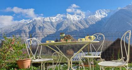 LE ROCHER - SAINT GEORGES D'HURTIERES