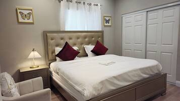 Strygejern/strygebræt, Wi-Fi, sengetøj