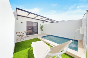 Pool - NEW Studio w/Private Pool  Patio  Close to Beach (Noord)