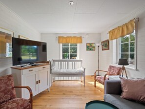 TV - Vacation home Teåker by Interhome (Mellerud)
