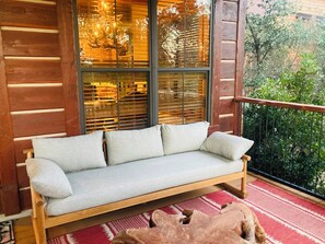 Terrace/patio - The Hollows at Lake Travis Retreat (Jonestown)