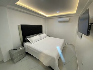 3 bedrooms, WiFi, bed sheets - Spacious apartment for groups, close to the airport, beach and historical center. (Cartagena de Indias)