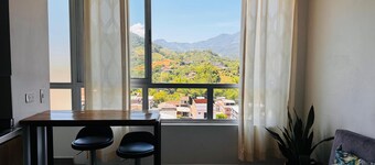 Serene 1-bedroom apartment in San Rafael perfect for relaxing stays