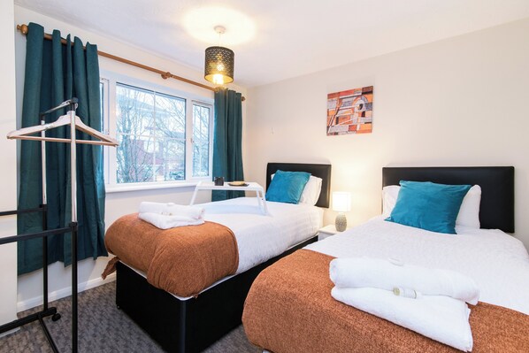 3 Schlafzimmer, Bügeleisen/Bügelbrett, WLAN, Bettwäsche