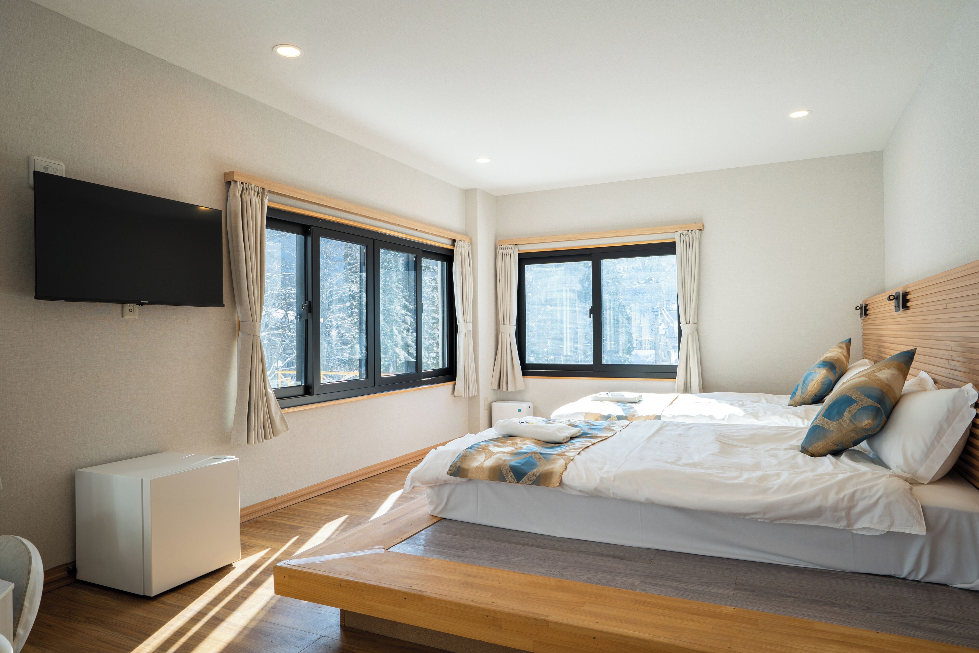 Premium Quadruple Room, Mountain View | Wi-fi percuma 