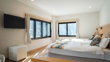 Premium Quadruple Room, Mountain View | Wi-fi percuma