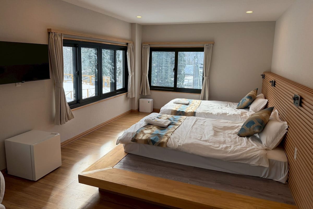 Kamar Quadruple Premium, pemandangan gunung | Wi-Fi gratis