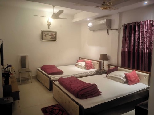 Gazi Residential Hotel Chandpur