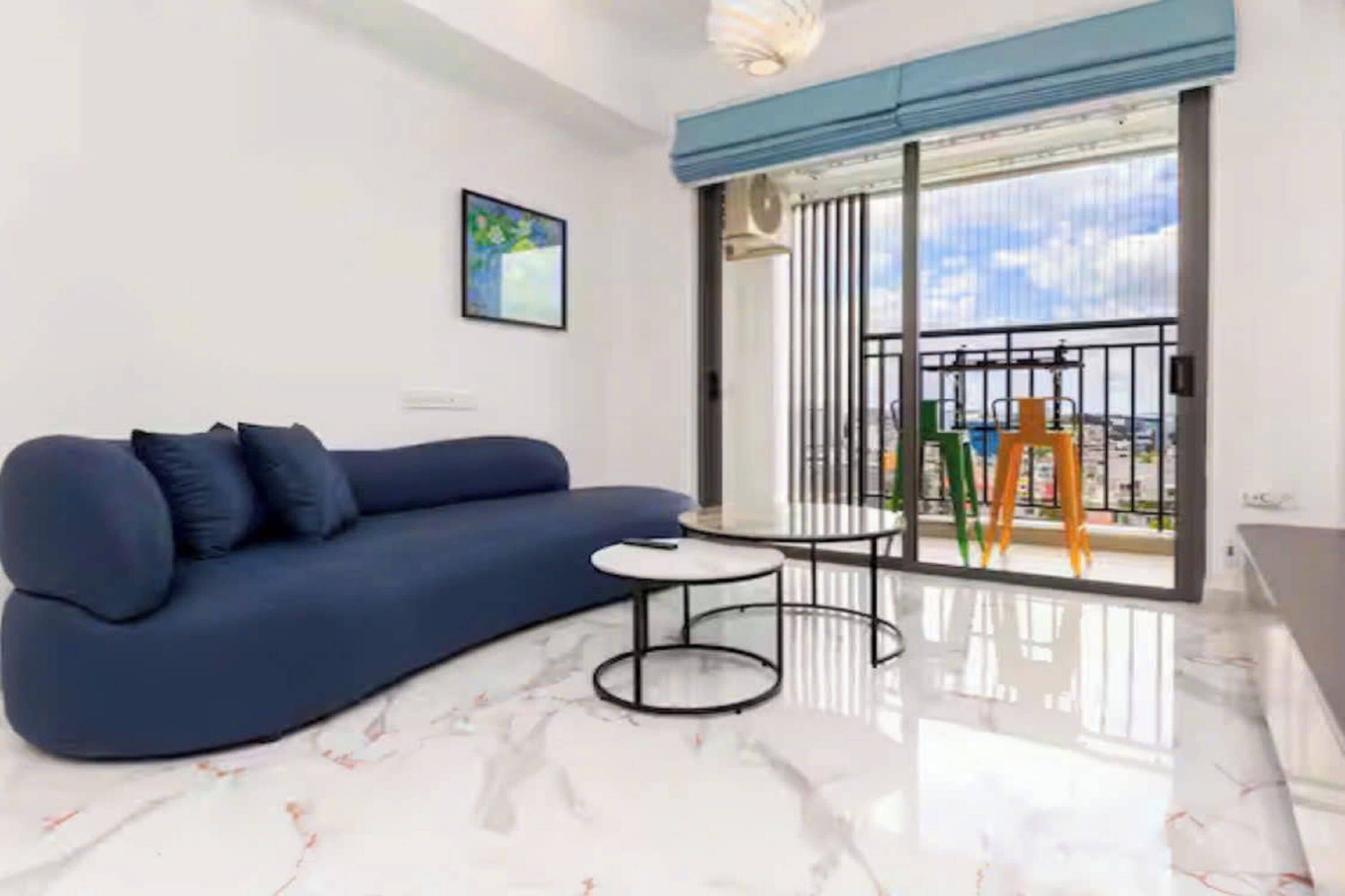 Family Room, 3 Bedrooms, Club lounge access, City View | Egyptian cotton sheets, premium bedding, down duvets, memory-foam beds